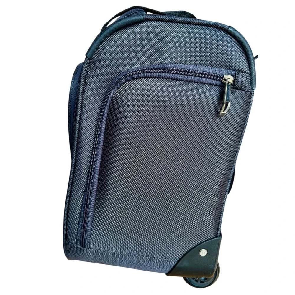 Travelpro Rolling‎ Underseat Carry On Bag Gray Luggage Telescoping Handle